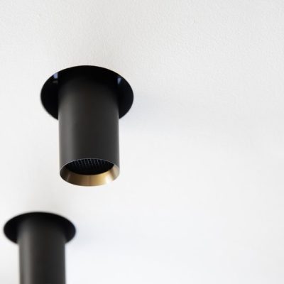 ONEA_Storm_Medium_Long_25_Black-Bronze_02